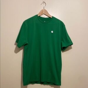 Apple Green Cotton T-Shirt. Size M . Unisex model